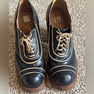 vintage-style spectator shoes size 8.5 (RUNS LARGE)